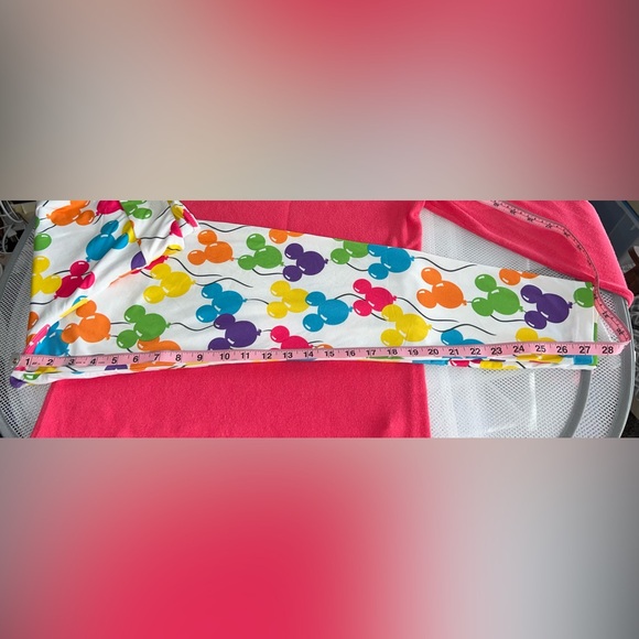 Disney Parks Meet me on Main street balloons matching t-shirt and leggings set L - Picture 9 of 9